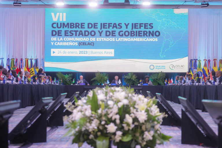 Alberto Fernández: "Ha llegado el momento de hacer del Caribe y América Latina una sola región que defienda los mismos intereses para el progreso de nuestros pueblos” imagen-41