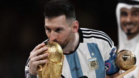 El emotivo mensaje de Messi a un mes del Mundial: "Qué hermosa locura vivimos" imagen-10