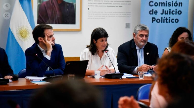 El debate por el juicio político a la Corte Suprema comenzó con críticas y chicanas cruzadas imagen-5