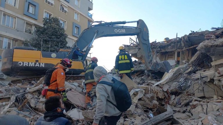 Reconocieron a brigadistas argentinos por su labor humanitaria en Turquía imagen-14