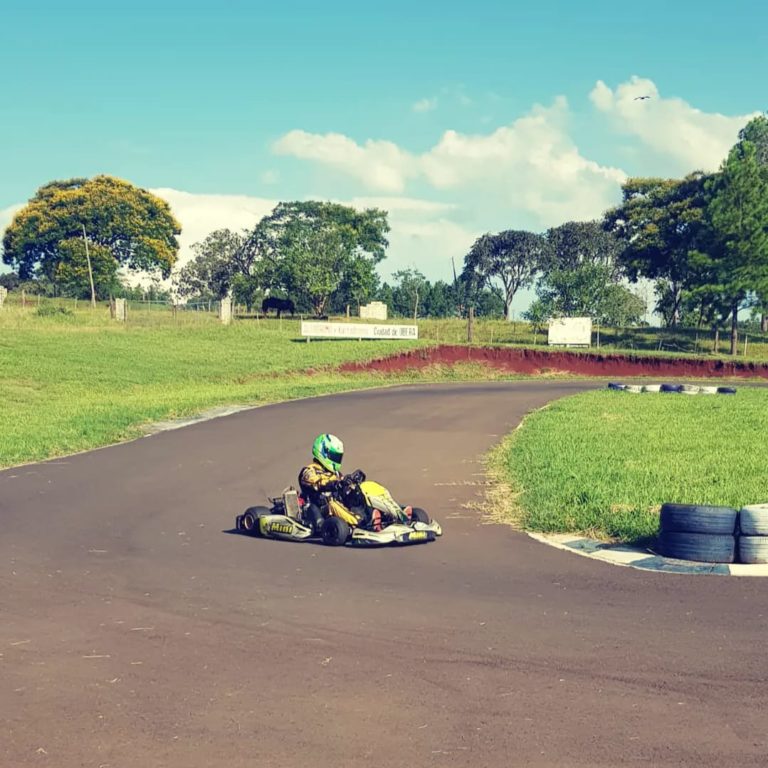 Karting: intensas pruebas en Oberá imagen-25