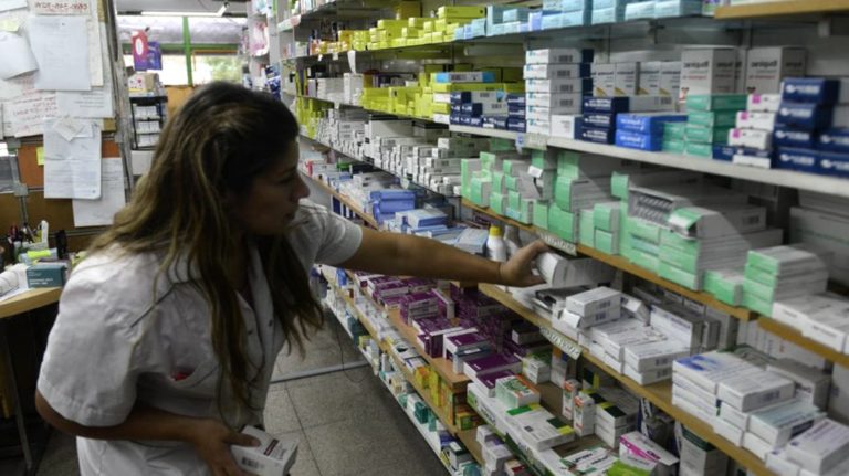 Las farmacias dejarán de aceptar la foto de la receta confeccionada en papel imagen-42