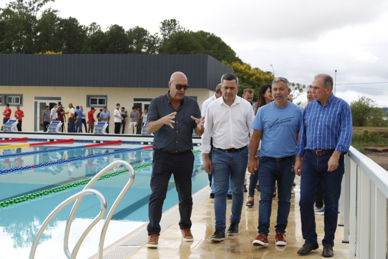 Acuerdan mayor desarrollo de la natación la Confederación de Deportes Náuticos y Misiones imagen-21