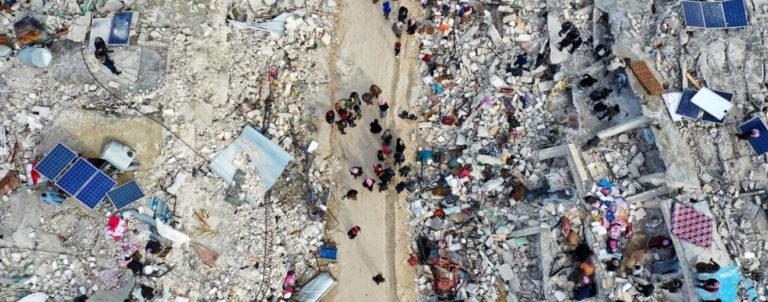 Las víctimas del terremoto en Turquía y Siria llegan a los 11.700 muertos y 57.000 heridos imagen-28