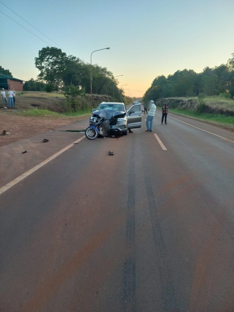 Falleció un motociclista en un siniestro vial en Cerro Azul imagen-30