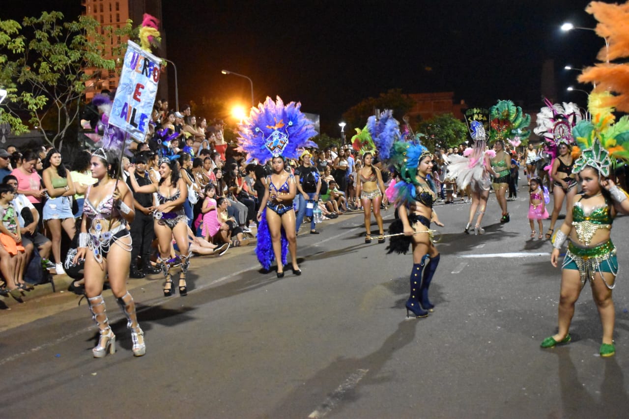 Carnavales Posadeños, con gran afluencia y mucho éxito volvió la fiesta del verano imagen-1