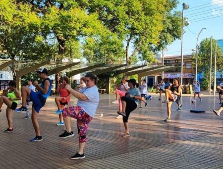 Salud es movimiento: Tae Bo y Fitness de Combate, para entrenar en verano imagen-3