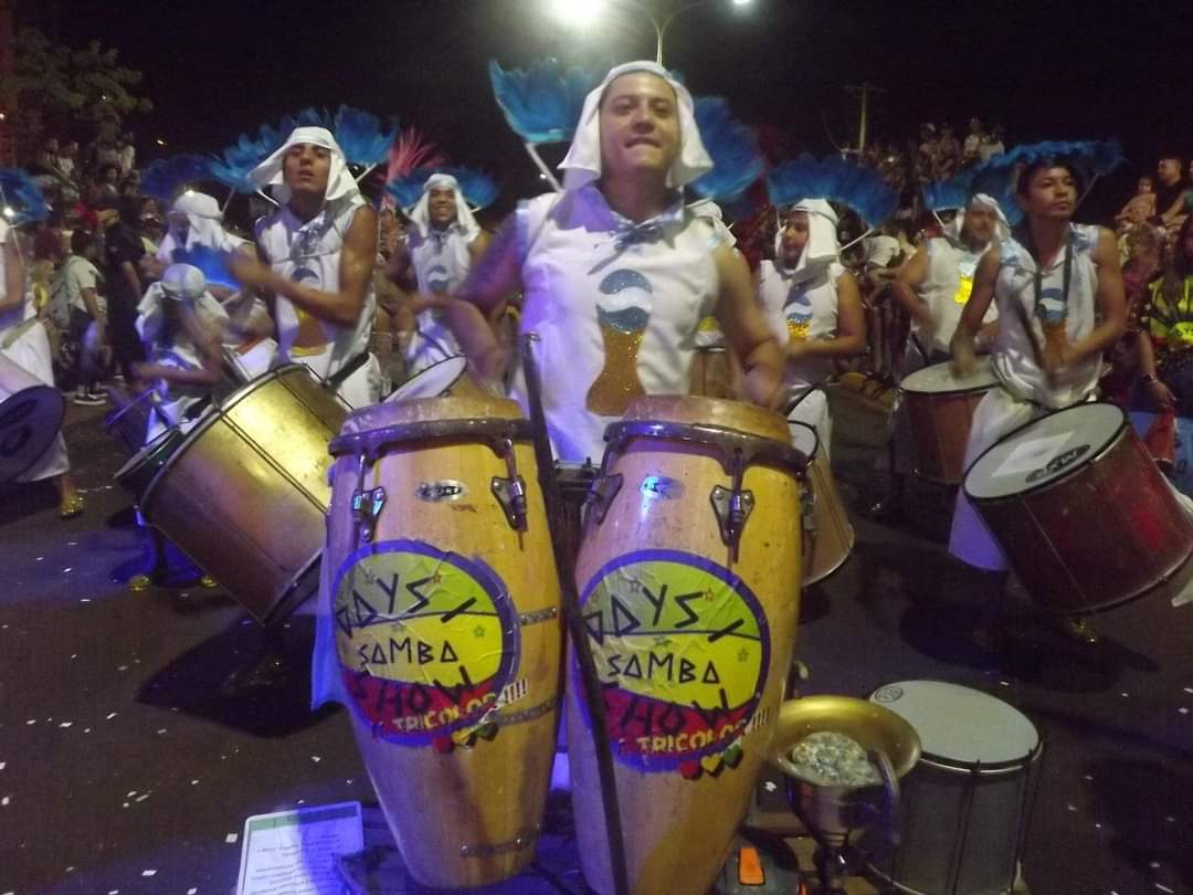 Con todo el ritmo y color los carnavales posadeños se despidieron en Itaembé Guazú imagen-1