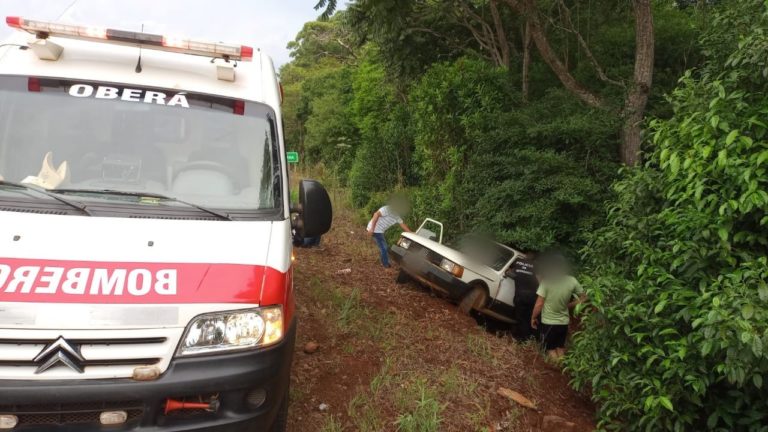 En un choque resultaron lesionados los conductores de ambos rodados imagen-5