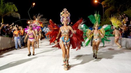 San Ignacio brilla con su Carnaval local y consolida una ocupación hotelera del 100% imagen-6