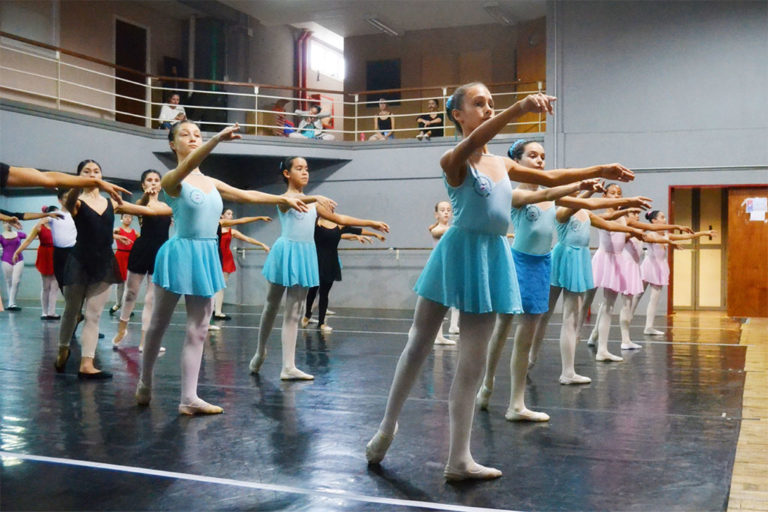 Capacitaciones con maestros de danza en la Academia de Ballet de Moscú imagen-21