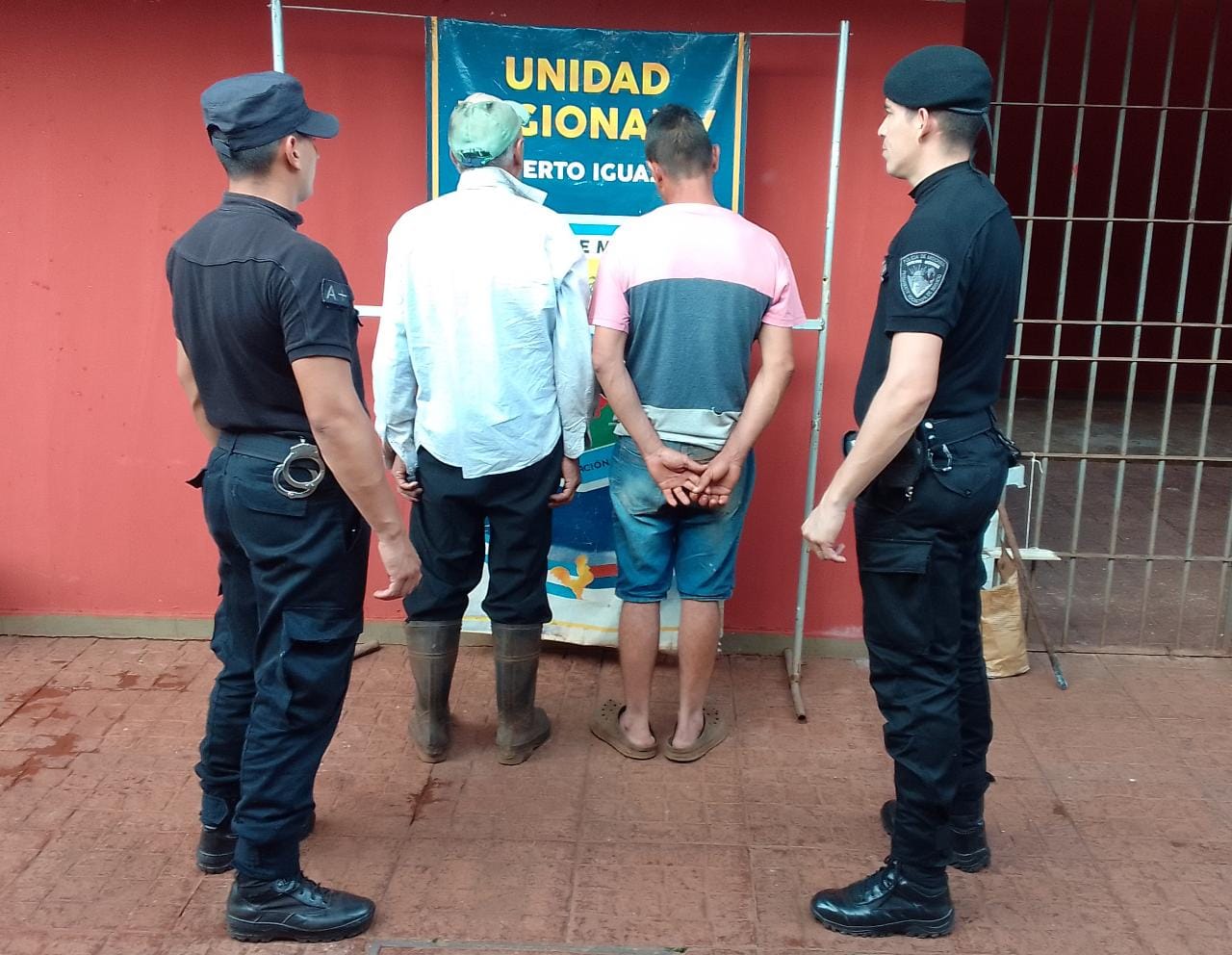 Dos hermanos fueron arrestados como principales sospechosos de asesinar a un brasileño en la zona rural de Andresito imagen-1