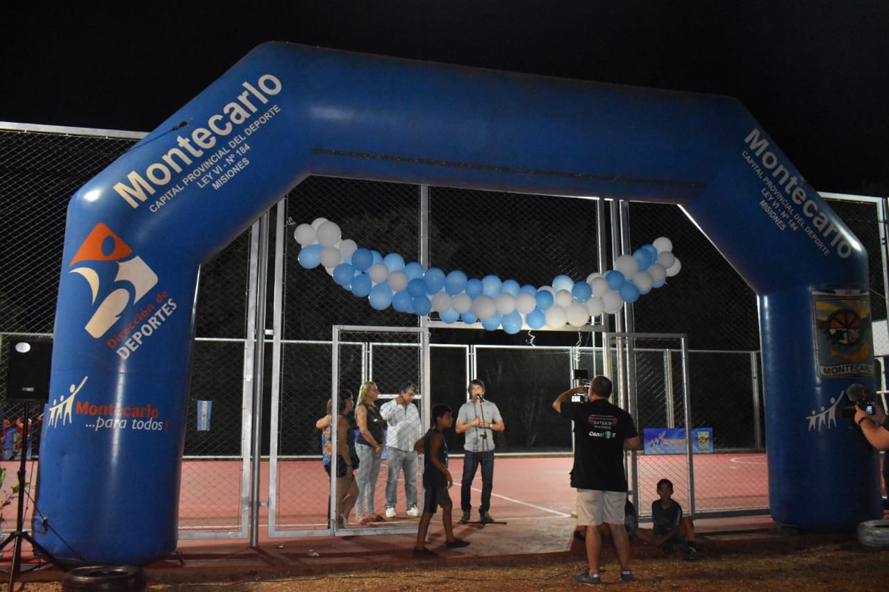 Montecarlo: inauguran el playón deportivo del populoso barrio Martin Fierro imagen-1