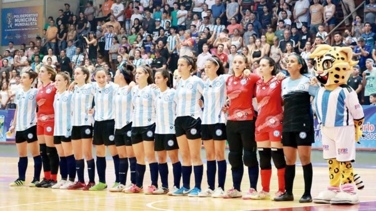 Mundial de Futsal Femenino: Reivindican el apoyo a la Selección Argentina en cada fecha del torneo imagen-26