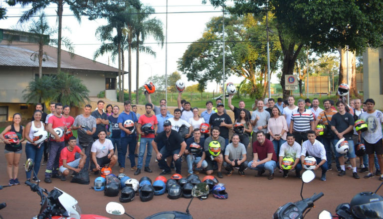 Un nuevo curso de conducción segura en motocicletas se realizó en Oberá imagen-35