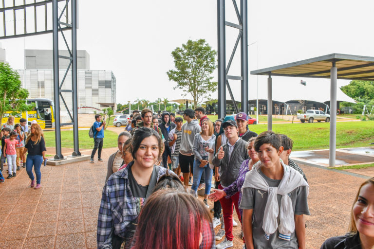 Más de 150 estudiantes se subieron a Yendo, el Fun Tour del Conocimiento imagen-5