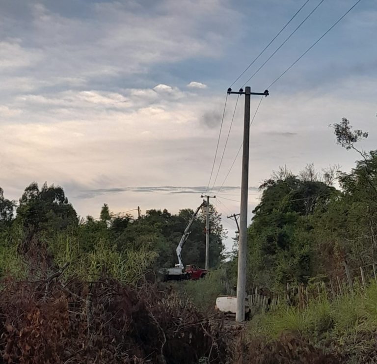 San Javier: mejoran la red eléctrica con instalación de nuevas luminarias imagen-24