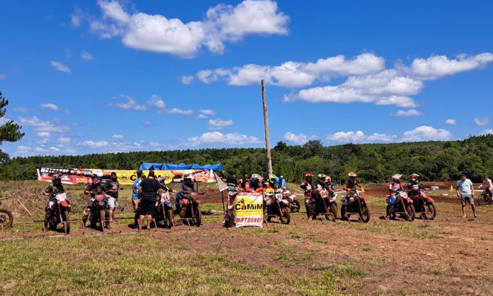 Motociclismo: la segunda del Motocross misionero se corre en Pto. Esperanza imagen-1