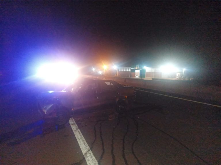 Tras despistar en la ruta 12 terminó contra el muro divisorio de la autovía imagen-8