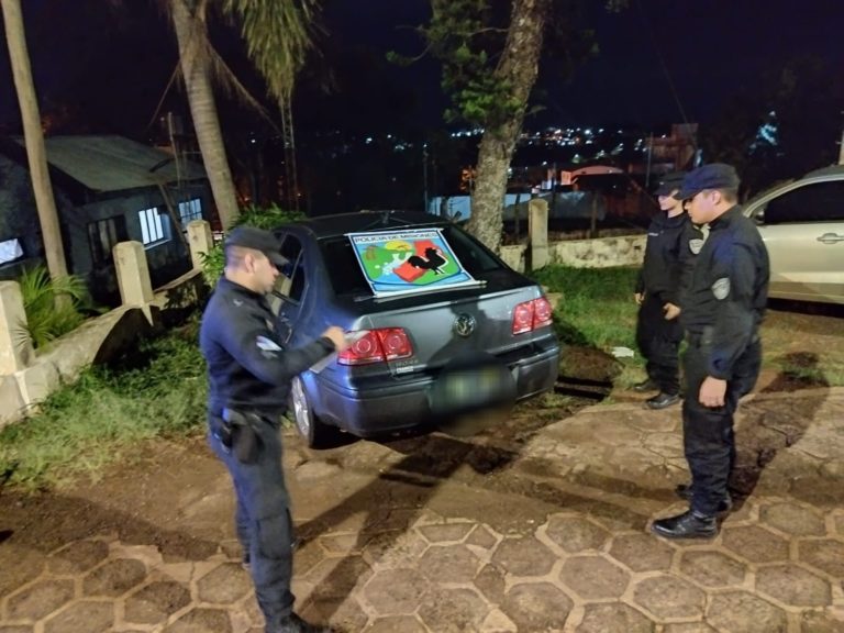 Encapuchados y armados con escopetas maniataron a cambista y su familia en Irigoyen para robarles una suma millonaria imagen-39