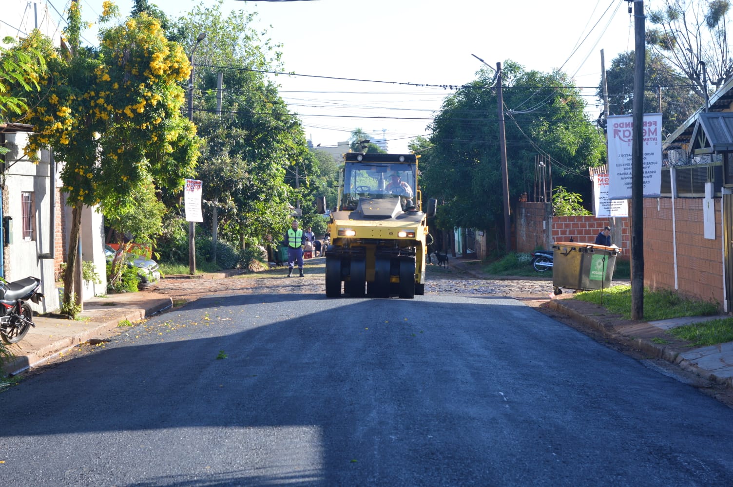 Mayor infraestructura, avanzan las obras de asfaltado en Parque Adam imagen-6