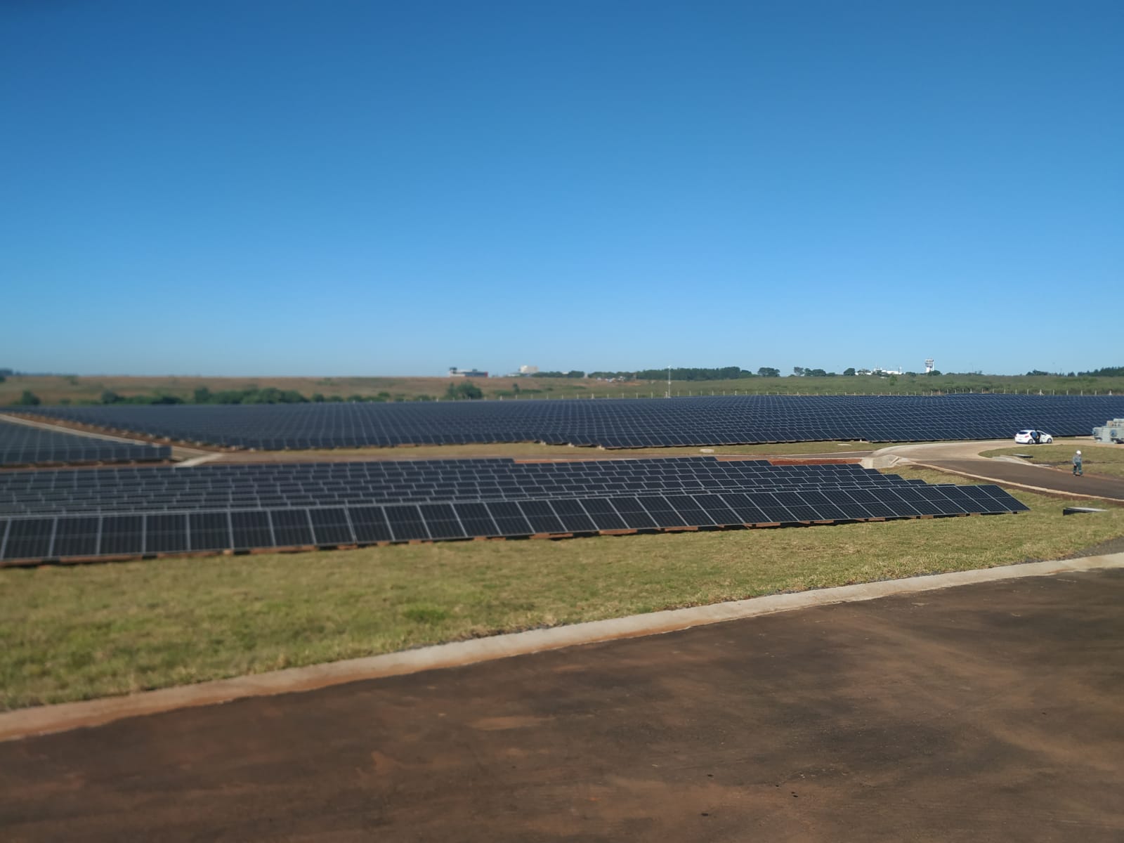 Parque Solar Fotovoltaico: "Muchísimas familias tendrán energía limpia", dijo Passalacqua y reiteró el reclamo por el Gasoducto imagen-2