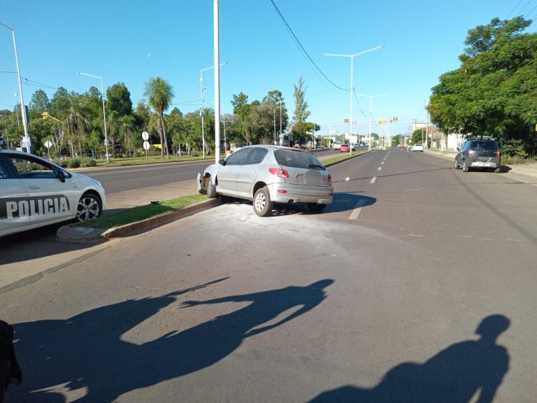 Despiste en la Avenida Cocomarola y Quaranta, hubo lesionados imagen-15