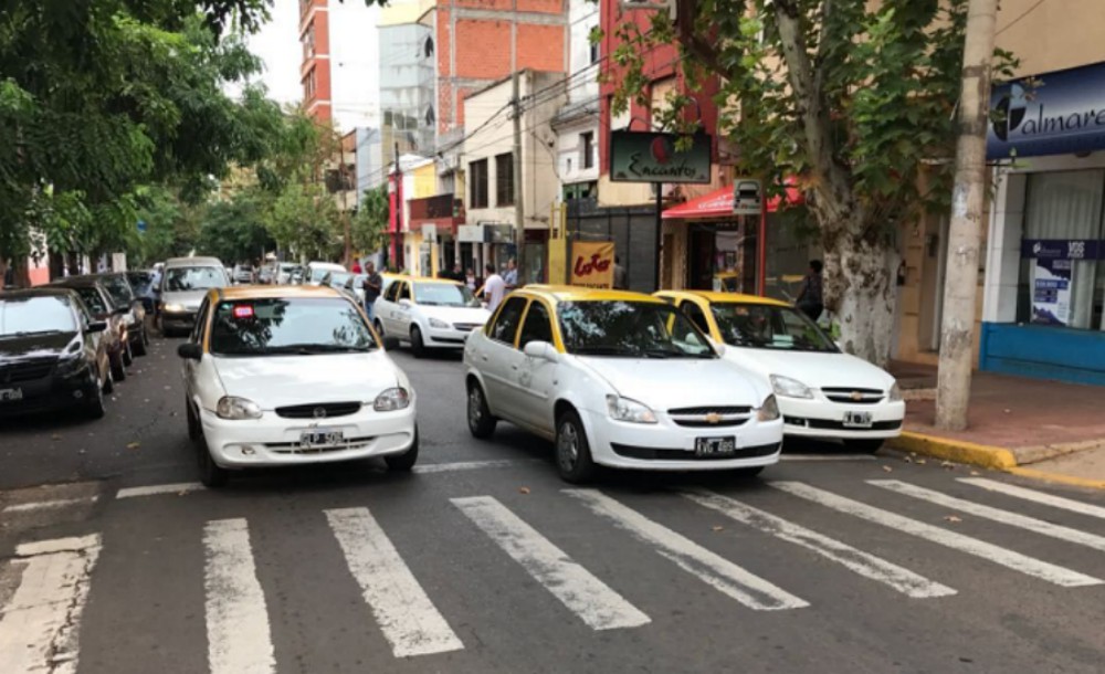 La actualización de la ordenanza para los taxistas posadeños culminó con satisfacción y afirman se implementará próximamente imagen-1