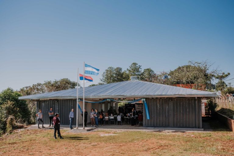 Herrera Ahuad inauguró el edificio de la Escuela Especial Nº 52 y entregó maquinaria vial en San Antonio imagen-6