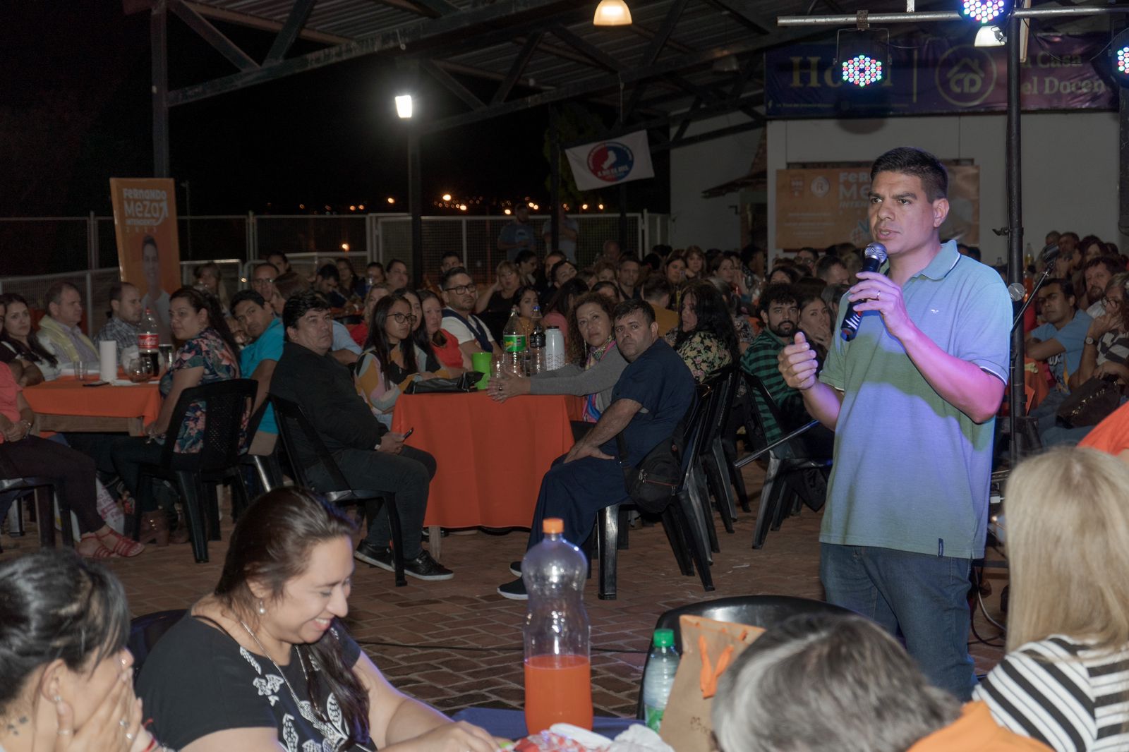 Más de 300 docentes expresaron su apoyo al candidato Fernando Meza imagen-1