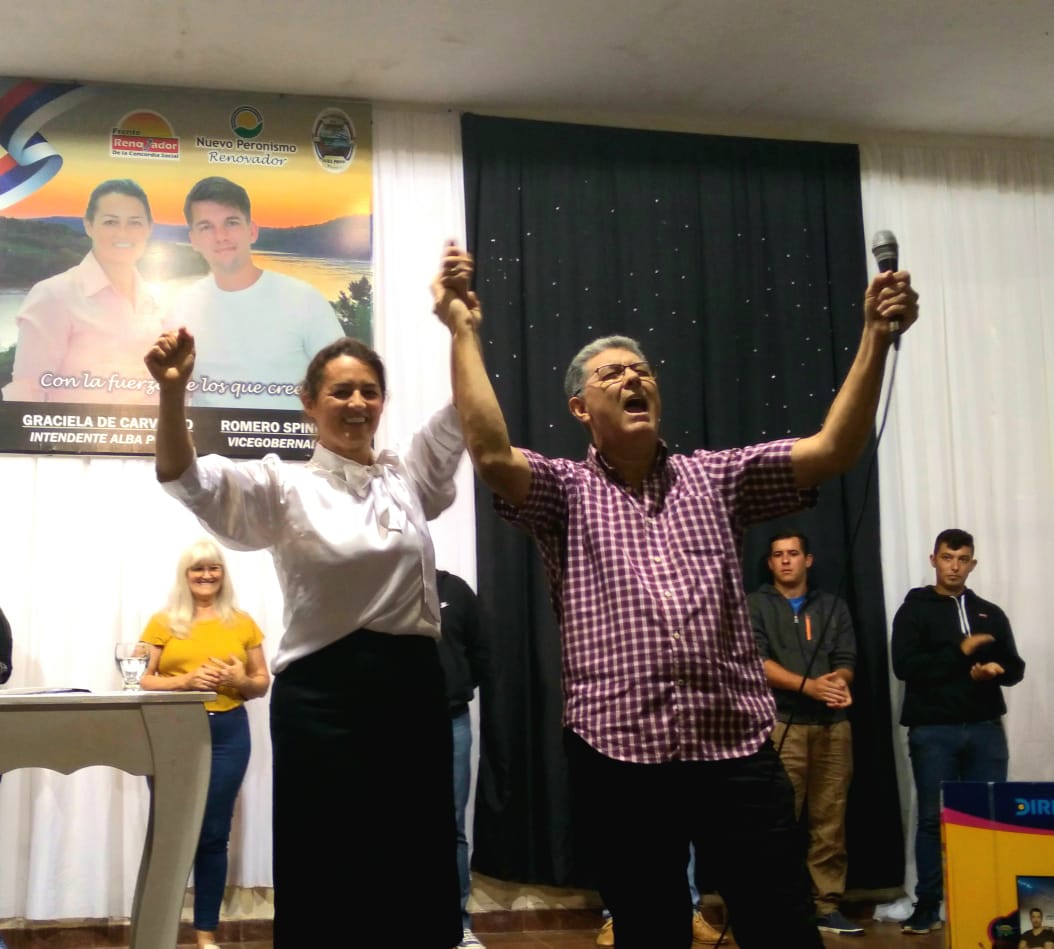 Elecciones 2023: Graciela de Carvalho, candidata a Intendente de Alba Posse, convocó a los vecinos a un "gran triunfo" y llamó a trabajar "en unidad" imagen-2