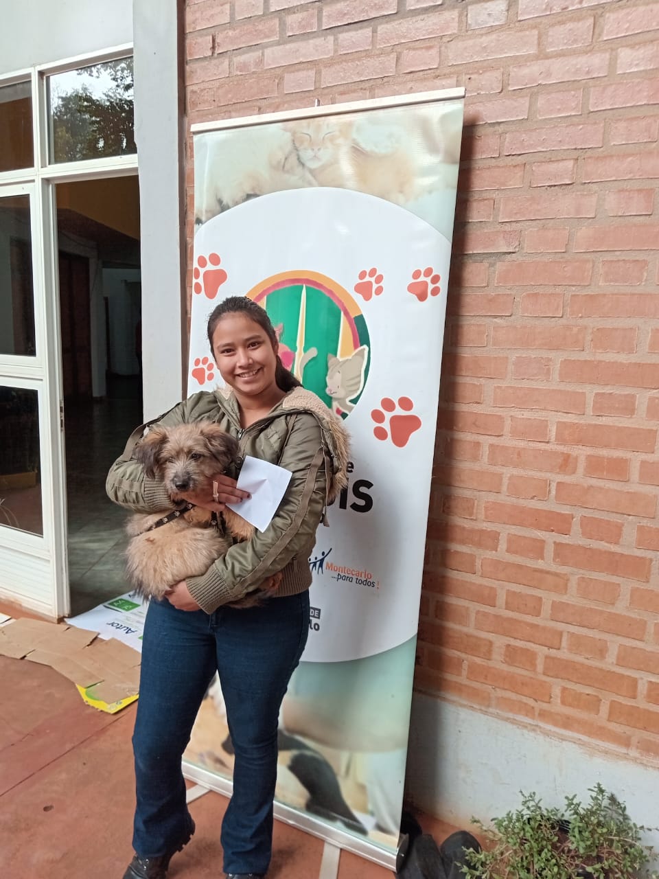 Continúan con vacunación antirrábica de mascotas en Montecarlo imagen-2