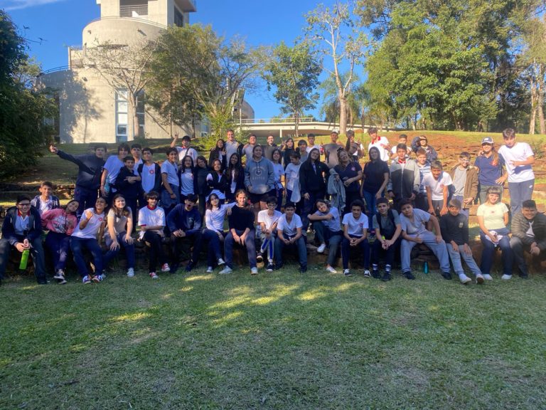 Alumnos del Ises visitaron el Santuario Diocesano "Nuestra Señora de Loreto, madre del pueblo de Misiones" imagen-36