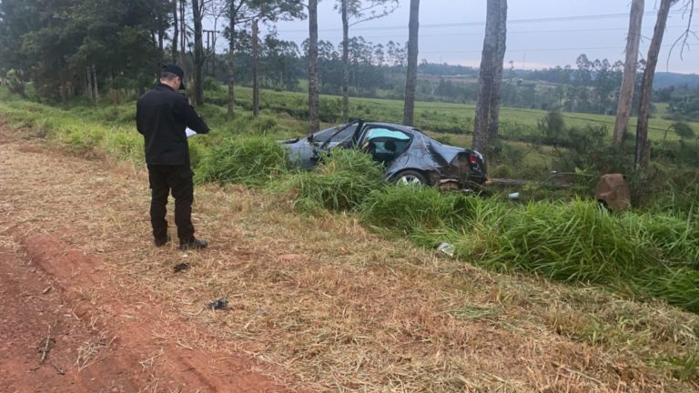 Un joven murió tras despistar y volcar con su automóvil imagen-13