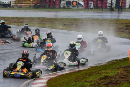 Karting: la lluvia no frenó el espectáculo en Posadas imagen-7