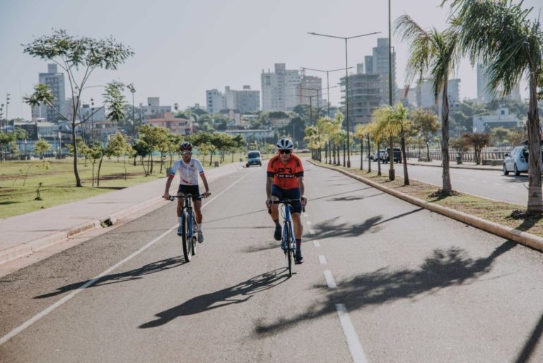 Llegan los campeones del MTB para el Live seguido de pedaleada de Bicimisiones imagen-47