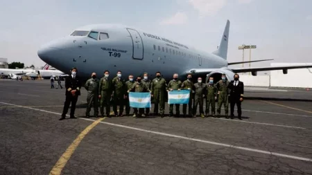 Visita clave: un avión de la Fuerza Aérea Argentina se exhibirá en feria aeronáutica de Gran Bretaña imagen-5