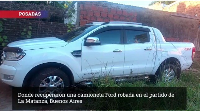 Policías allanaron una vivienda de Posadas y recuperaron un vehículo robado de Buenos Aires imagen-1