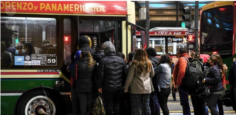 Colectivos: La UTA acató la conciliación obligatoria y no habrá paro nacional imagen-40