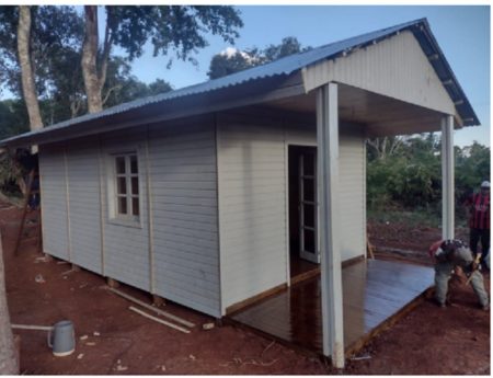 Iprodha: se llevan construidos cinco módulos habitacionales para familias mbya imagen-9