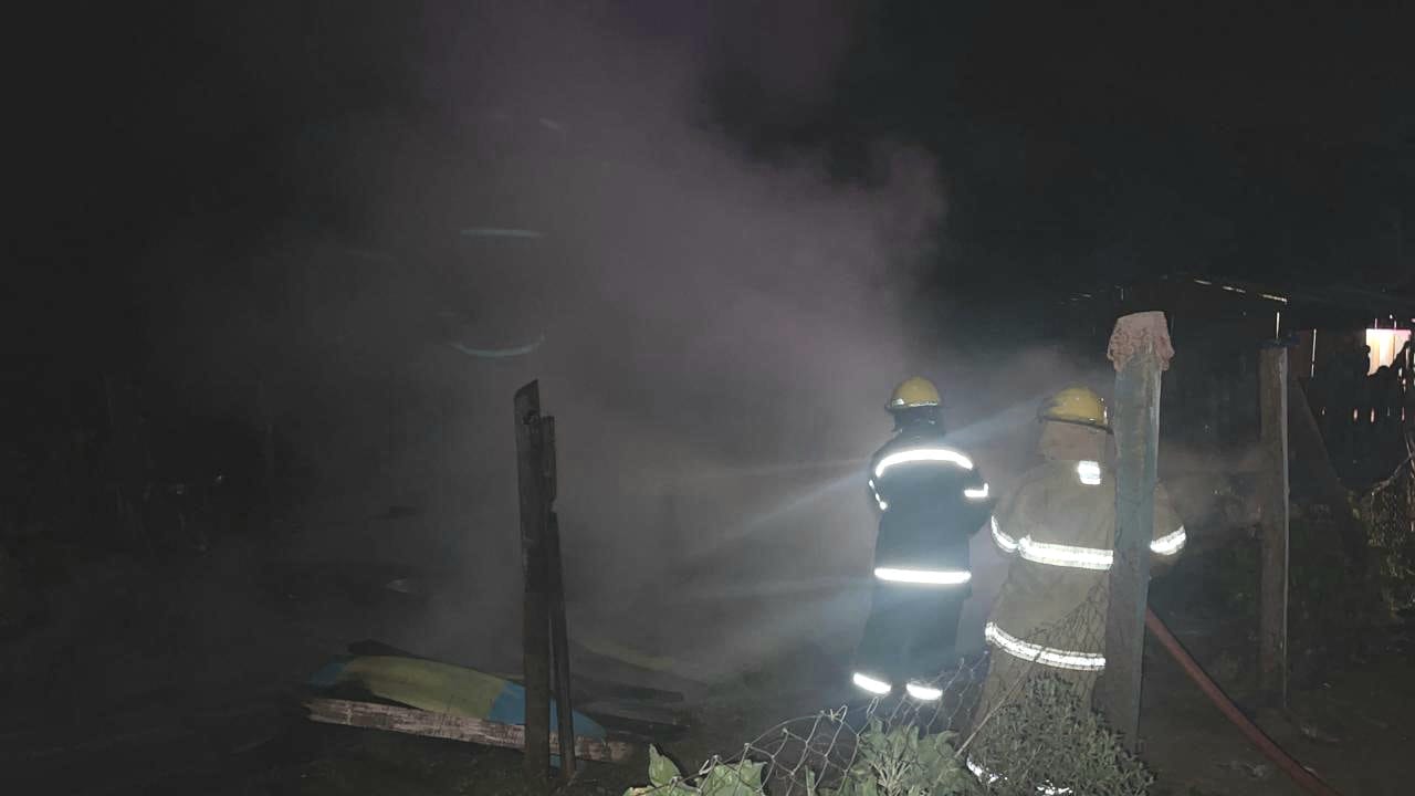 Un hombre de San Pedro murió carbonizado al incendiarse su vivienda imagen-2