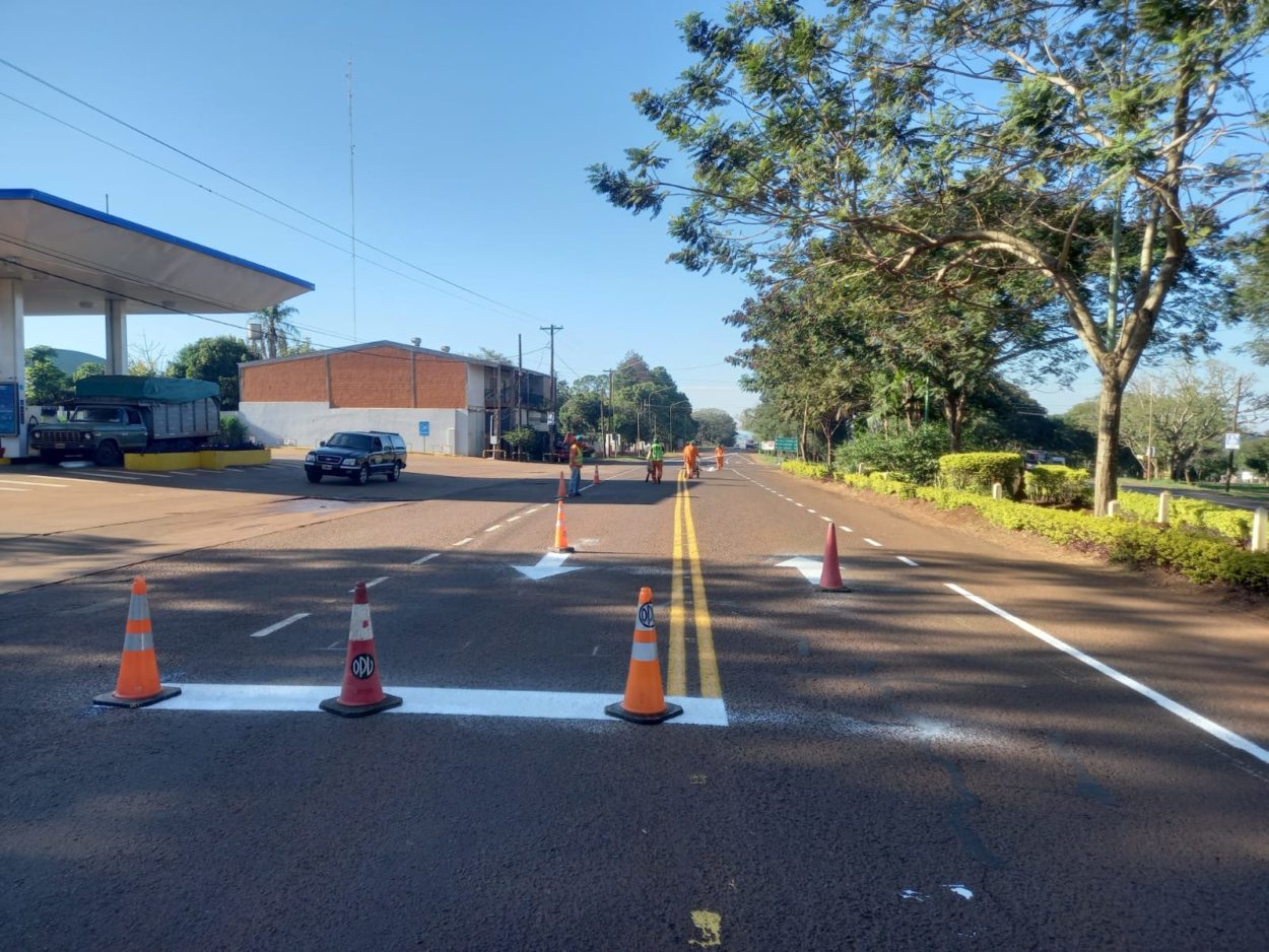 Red vial señalizada: se trabaja en la demarcación de las rutas provinciales N° 1 y N° 19 imagen-2