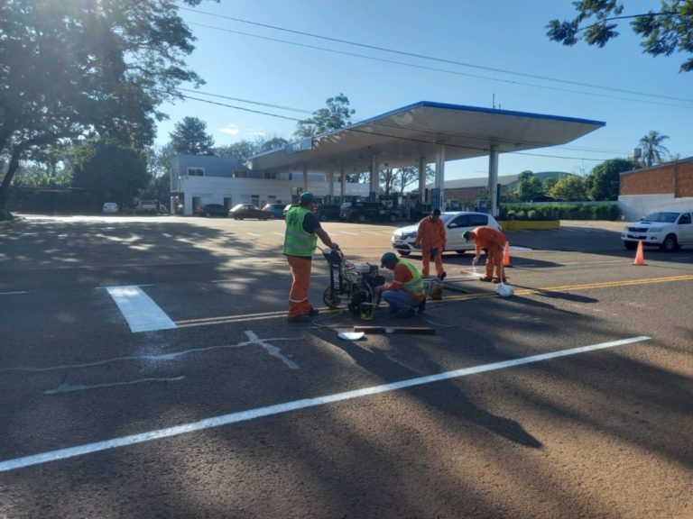 Red vial señalizada: se trabaja en la demarcación de las rutas provinciales N° 1 y N° 19 imagen-23