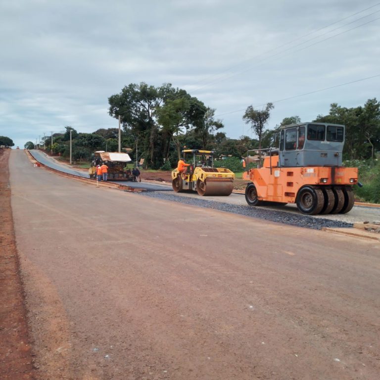 En Tres Capones, Vialidad construye una Travesía Urbana sobre Ruta Provincial N° 2 imagen-16