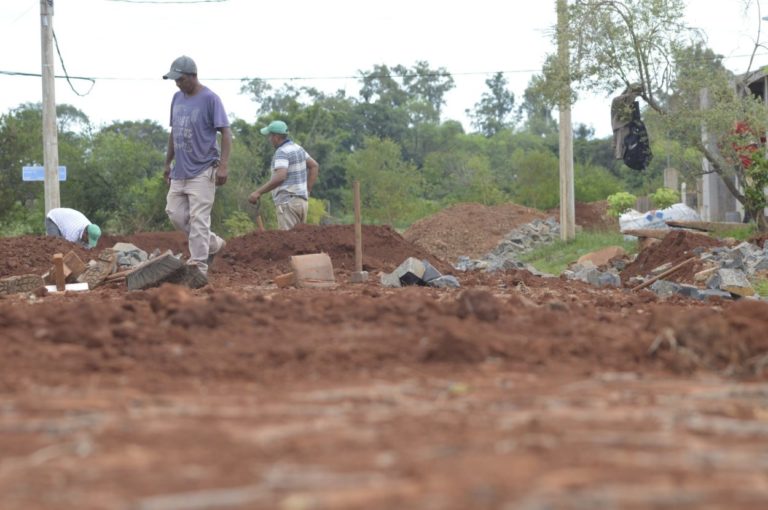 Iprodha: El empedrado llega a las comunas misioneras por el compromiso de los Municipios imagen-44