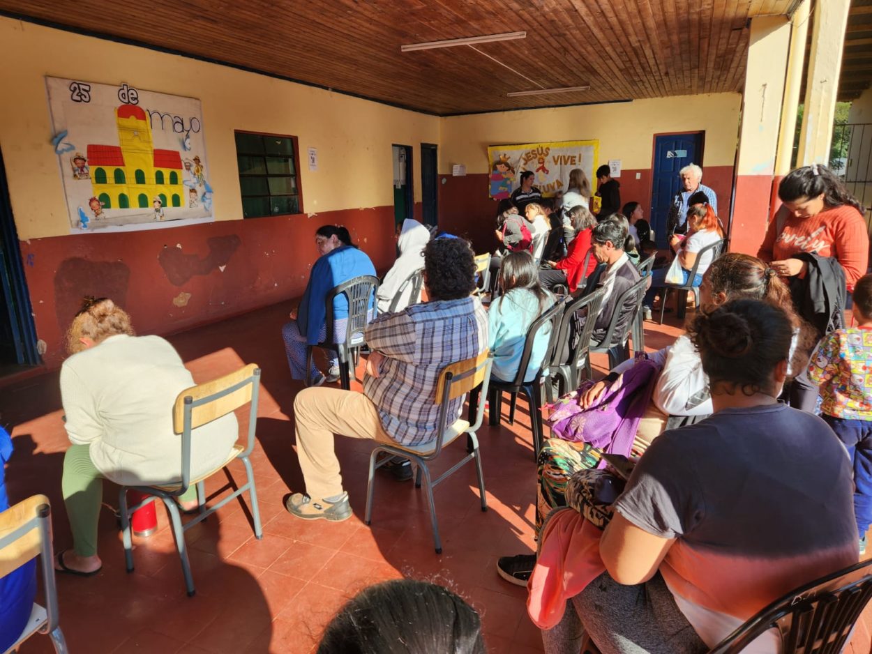 Iplyc Social Presente acercó servicios integrales a la Escuela Don Bosco imagen-1