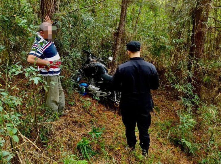 Los Helechos: Hallaron abandonada la moto y el casco de Pedro Wojtowicz imagen-15