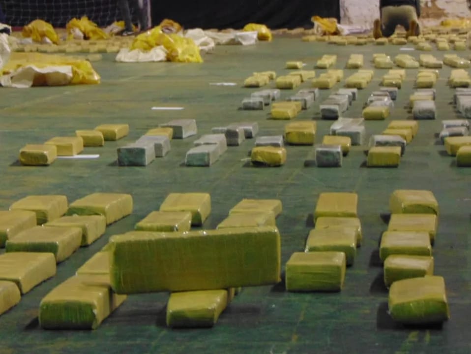 En menos de 24 horas la Policía secuestró más de 3 toneladas de droga valuada en 1.500 millones de pesos imagen-2