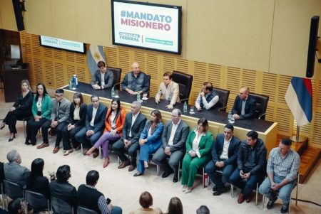 La Renovación presentó los candidatos que defenderán el mandato misionero ante la Nación imagen-10