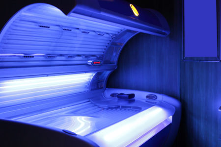 Dermatólogos insisten en el cuidado de la piel e instan a la población a desistir sobre el uso de camas solares: "son sumamente nocivas para la salud" imagen-1